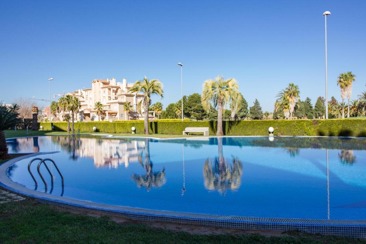 Apartamento Nuevo En La Playa- Met- Oliva Nova Golf Dış mekan fotoğraf